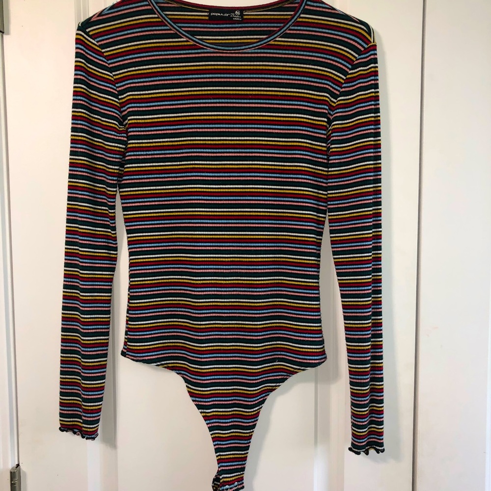 Super cute ribbed bodysuit